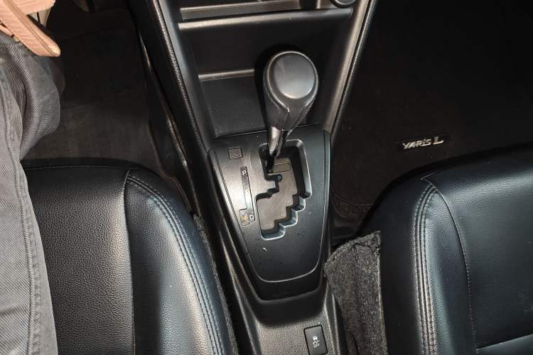 Used Toyota YARiS L Zhi Xuan 2020 X-Trail X 1.5L CVT Leading Edition