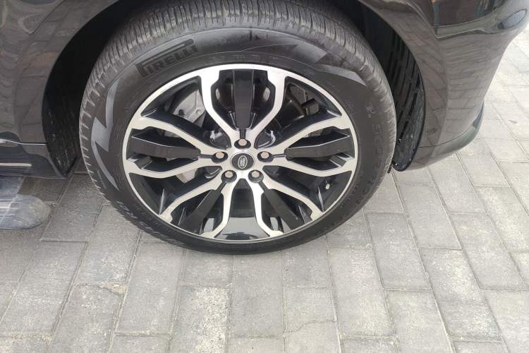 Used Land Rover Range Rover Sport 2021 3.0 L6 YAO Black Edition
