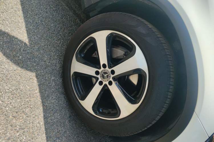 Used Mercedes-Benz GLC Coupe 2019 GLC 200 4MATIC Coupe SUV Right Front Wheel Hub