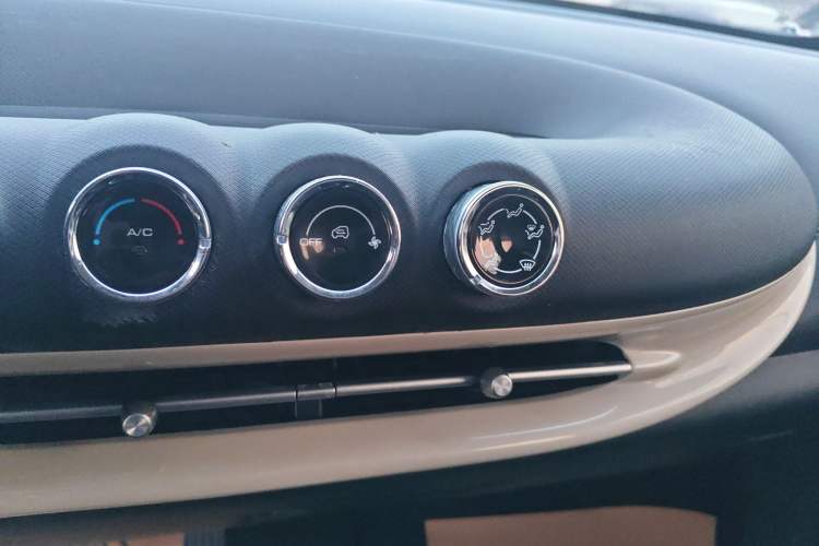 Used Wuling Bingo 2023 203km Light Edition
