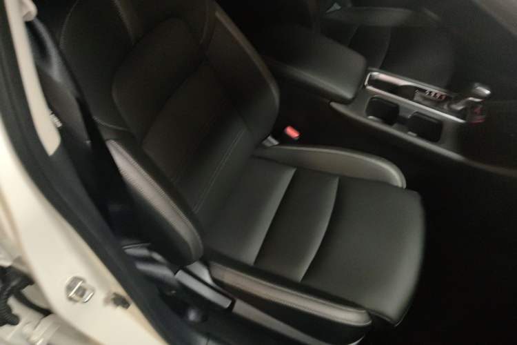 Used Nissan Sylphy 2021 1.6L XL CVT Enjoyment Edition Right Front Seat