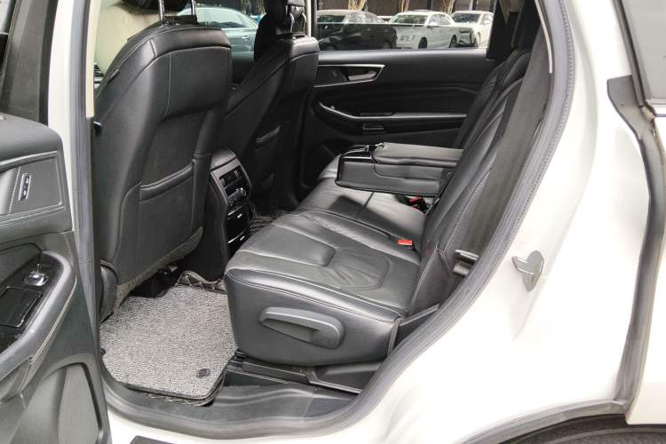 Used Ford Edge 2016 EcoBoost 245 Four-Wheel Drive Titanium 7-Seater