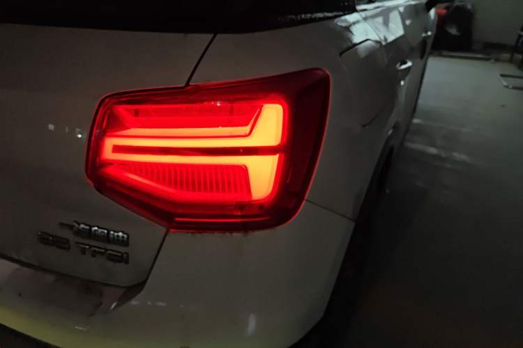 Used Audi Q2L 2018 35 TFSI Launch Exclusive Edition China V