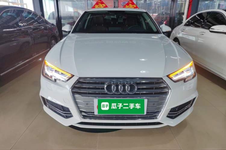 Used Audi A4L 2018 30th Anniversary Edition 40 TFSI Fashion Model