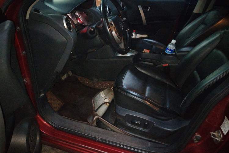 Used Nissan Qashqai 2012 2.0 XV LE CVT 2WD Driver Seat