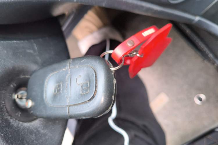 Used Dongfeng Aeolus H30 2013 CROSS 1.5L Automatic Luxury Model