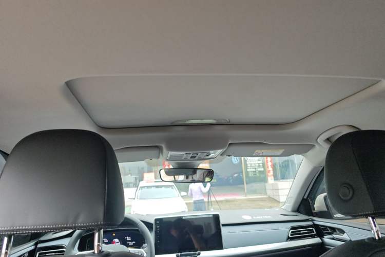 Used Volkswagen Lavida 2024 1.5L Automatic Starry Sky 5 Million Edition Headliner