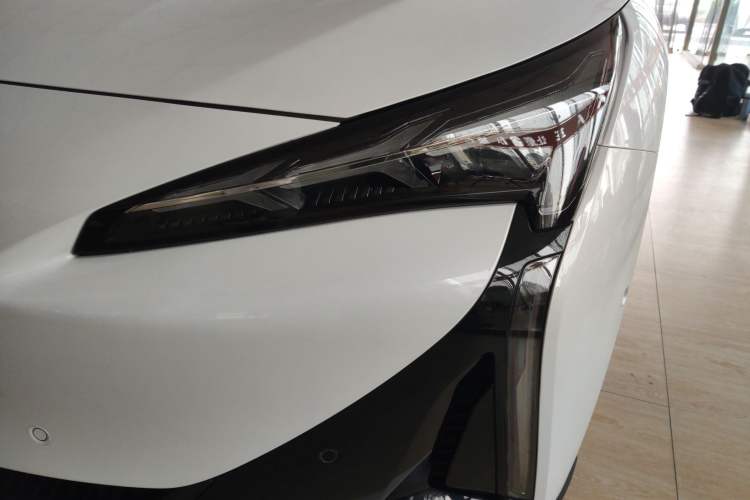 Used ARCFOX Alpha S5 2024 708MAX 200kW