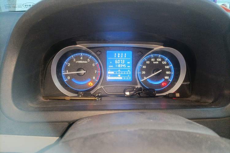 Used Suzuki Wagon R X5 2015 1.4L Cruise Model China IV
