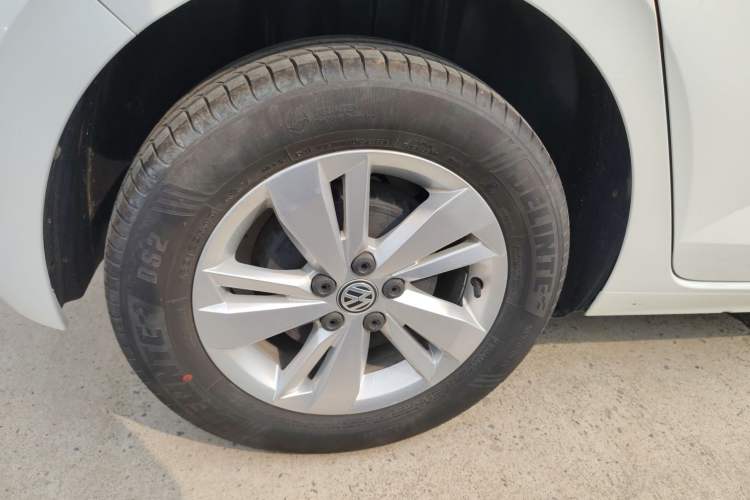 Used Volkswagen Polo 2019 Plus 1.5L Automatic Panoramic Enjoyment Edition Right Rear Wheel Hub