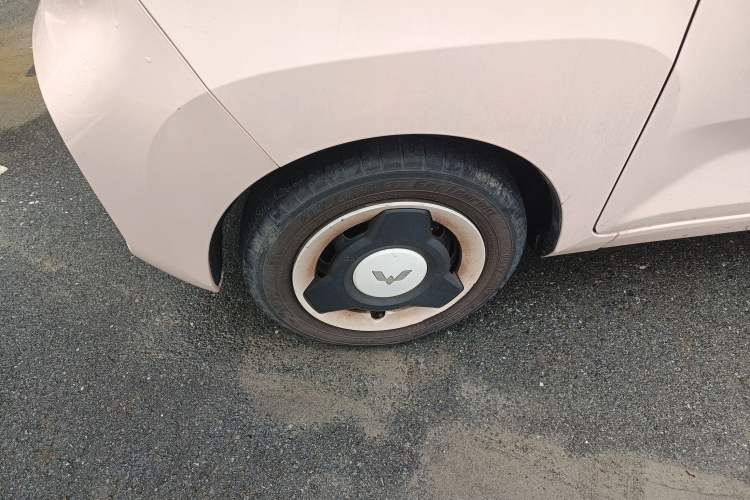 Used Wuling Hongguang MINIEV 2021 Macaron Premium Model – Lithium-NMC