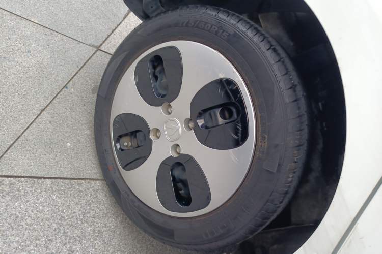 Used Oshan Benni E-Star 2021 National Edition Xin Yue Version Lithium Iron Phosphate (31.86 kWh)
