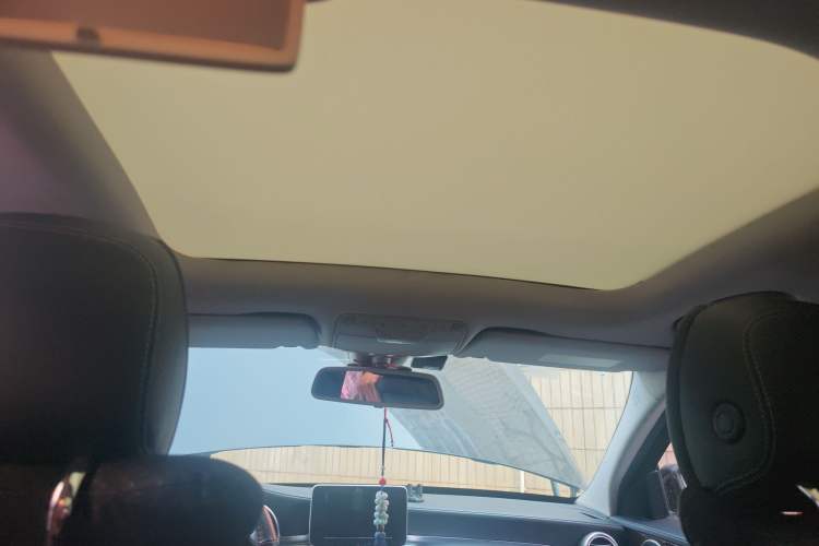 Used Mercedes-Benz C-Class 2016 C 200 L
