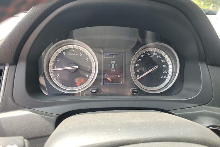 Used FORTHING Joyear S50 2017 1.6L CVT Luxury Model Instrument Cluster