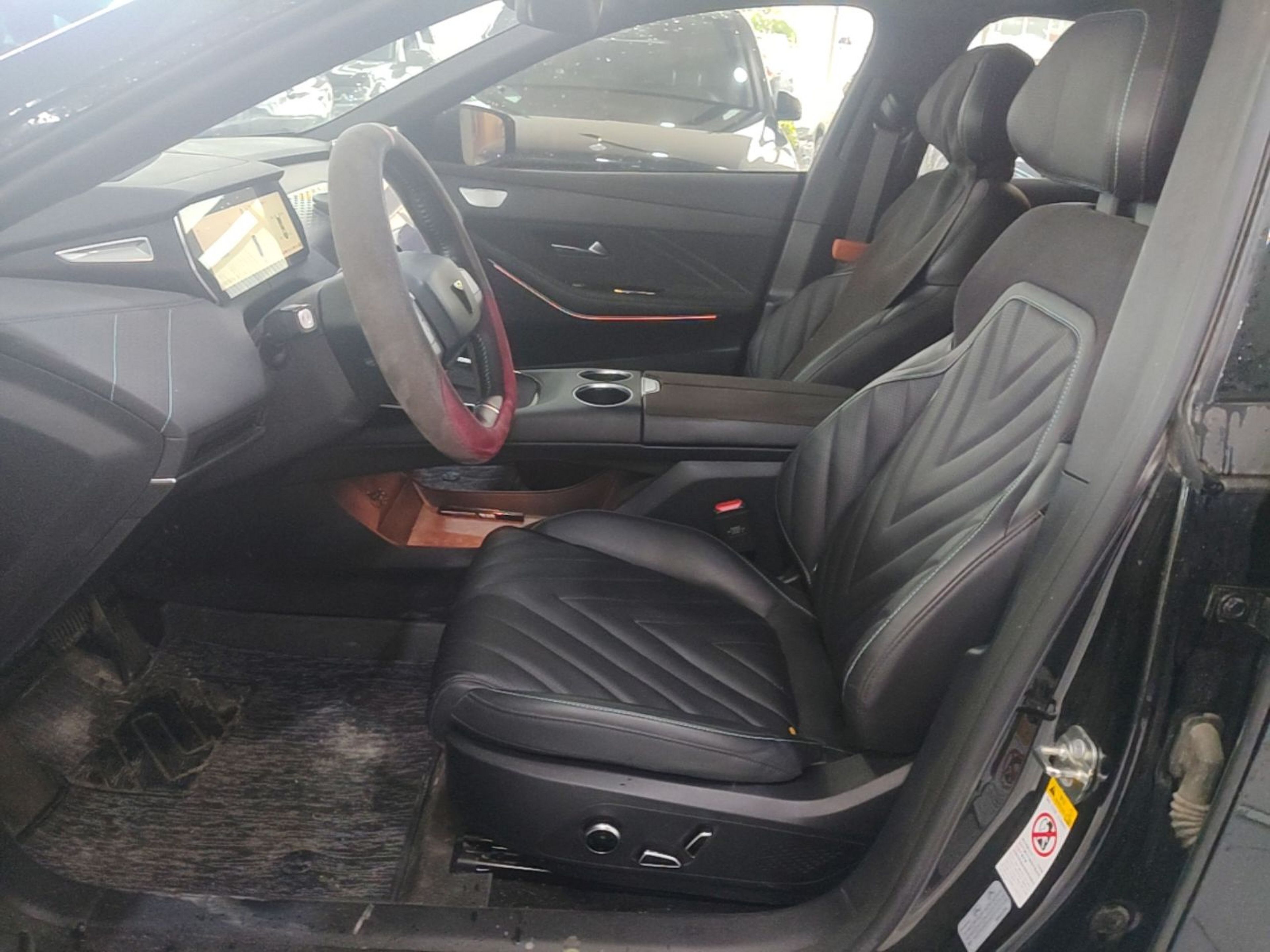 Interior delantero