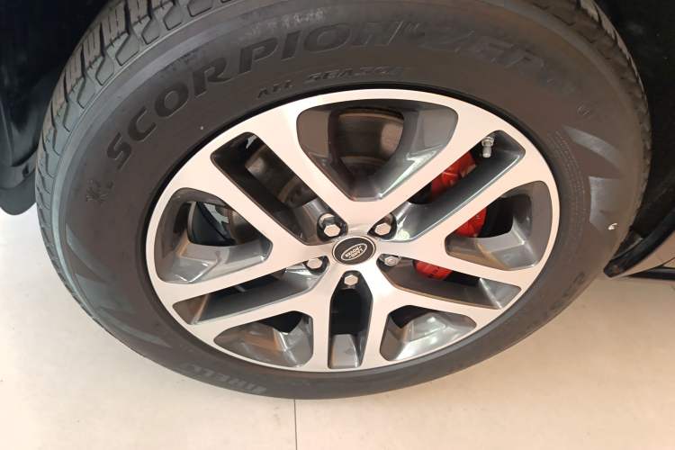 Used Land Rover Defender 2021 110 P400 X Exterior 4