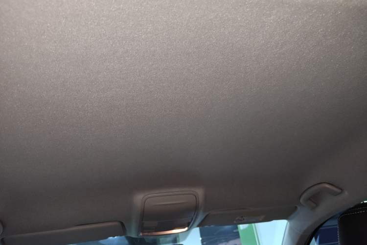 Used Volkswagen Tharu 2023 300TSI Two-Wheel-Drive Crescent Edition Headliner