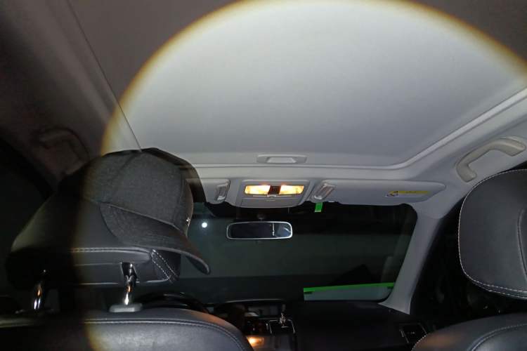 Used Subaru Forester 2018 2.0i Fashion Navigation Edition Headliner