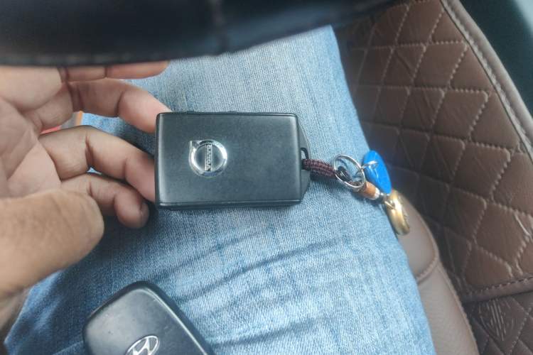 Used Volvo XC60 2021 T5 4x4 Smart Luxury Edition Vehicle Key