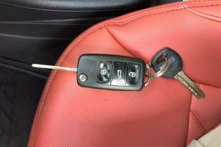 Used Volkswagen Polo 2014 1.6L Automatic Comfort Edition