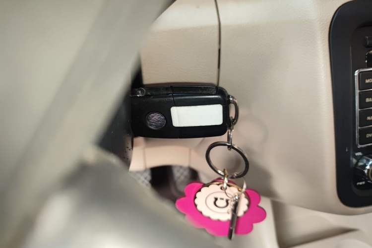 Used Skoda Fabia 2012 1.4L Automatic Crystal Edition Vehicle Key