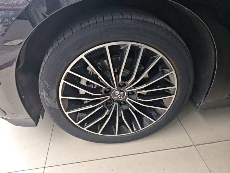 Used BYD Han 2023 EV Champion Edition 506KM Front-Wheel-Drive Premium Model — 22