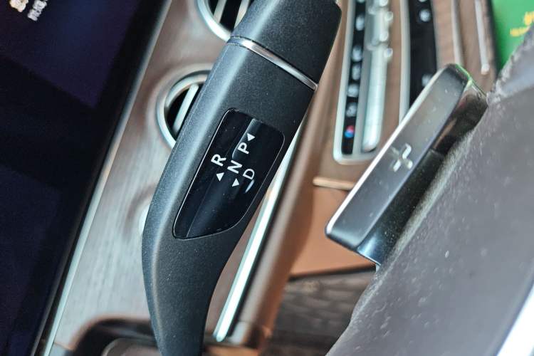 Used Mercedes-Benz E-Class 2021 E 300 L Stylish Model