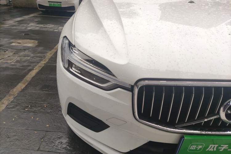 Used Volvo XC60 2019 T5 4x4 Smart Edition China V Standard Right Front Headlight