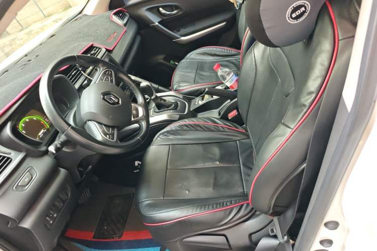 Used Renault Kadjar 2017 2.0L Two-Wheel Drive Comfort Edition