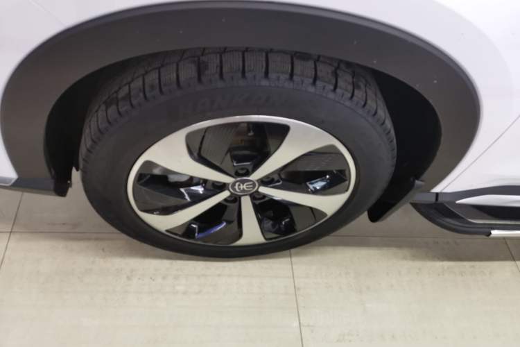 Used BYD Song PLUS New Energy 2021 DM-i 100KM Four-Wheel Drive Flagship PLUS