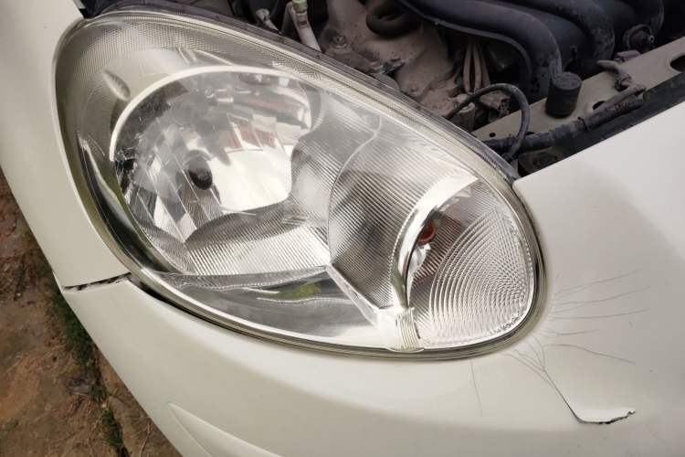 Used Nissan March 2010 1.5L Automatic Easy-Style Version
