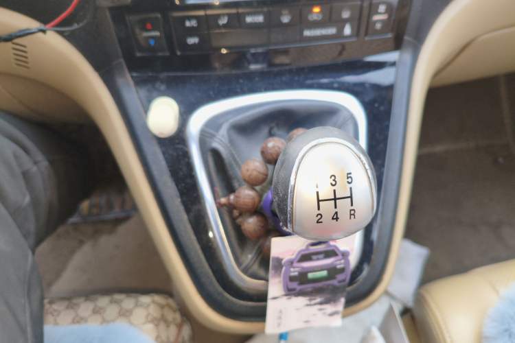 Used Haval H6 2011 2.0L Manual Two-Wheel Drive Urban Version