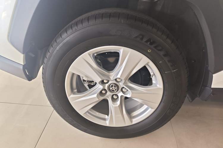 Used Toyota RAV4 2021 2.0L CVT Two-Wheel Drive Urban Edition
