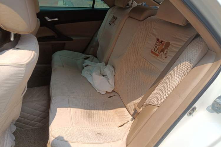 Used Toyota Reiz 2010 2.5V Fashion Elite Edition Left Rear Seat
