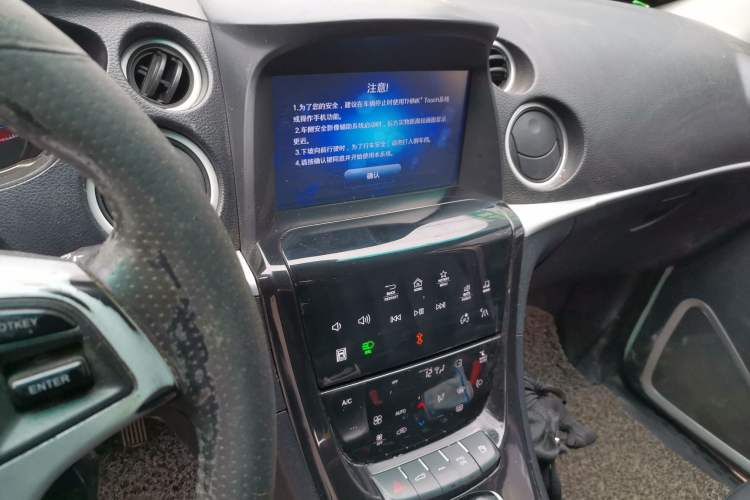 Used Luxgen Great 7 SUV 2014 2.2T Two-Wheel-Drive Smart Version