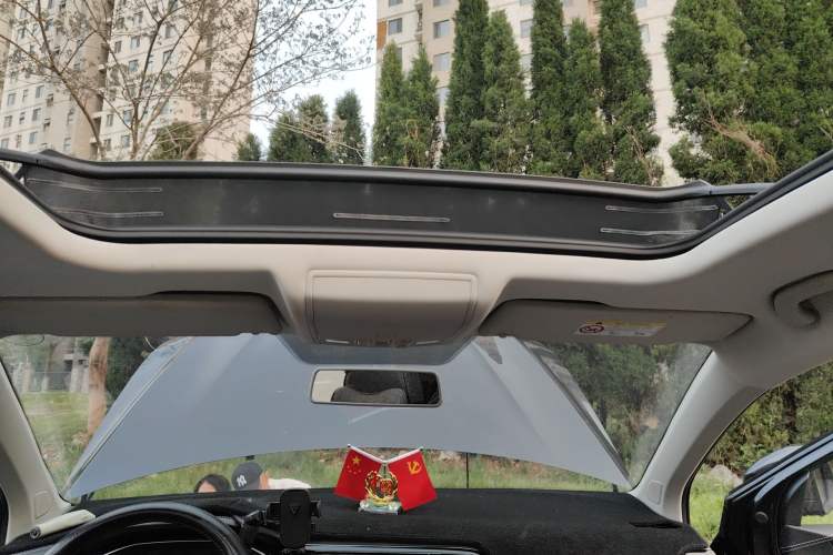 Used Jetta VS7 2021 1.4T Automatic Entry Model Headliner