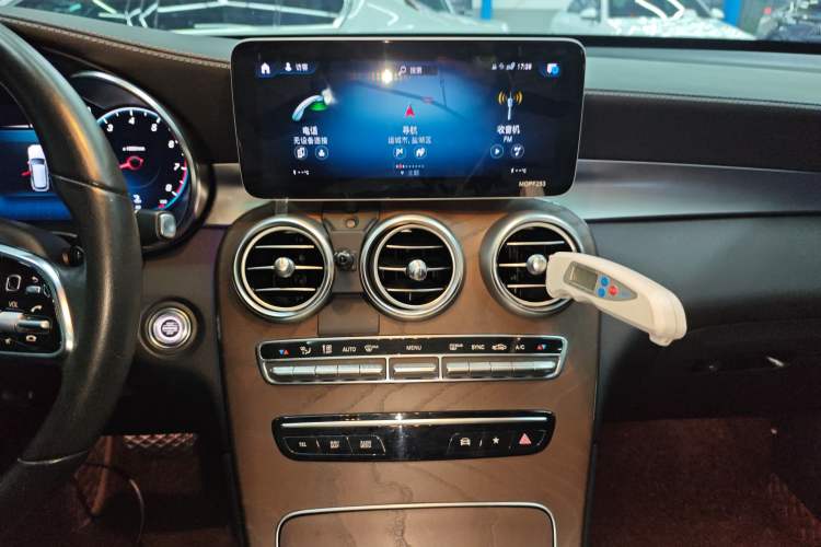 Used Mercedes-Benz GLC 2020 GLC 260 L 4MATIC Luxury Model
