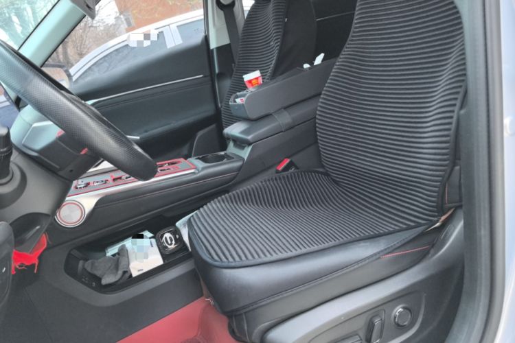 Used GAC Trumpchi EMKOO 2022 1.5T Supernova Max Edition Left Front Seat