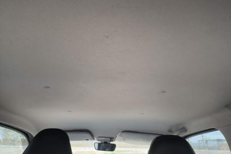 Used Wuling Hongguang MINIEV 2022 GAMEBOY 300km Enthusiast Model with Lithium Iron Phosphate Headliner