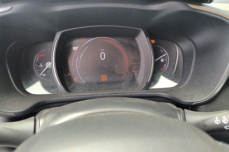 Used Renault Kadjar 2017 2.0L Two-Wheel-Drive Leading Edition