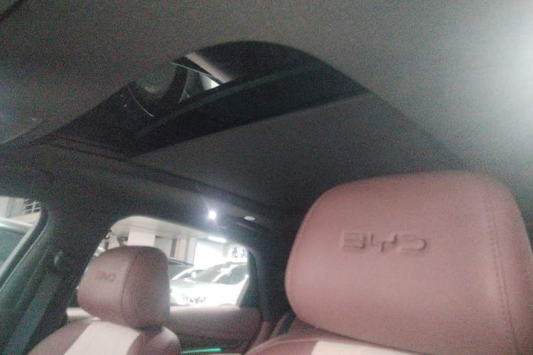 Used BYD Seal 2023 DM-i 1.5T 121km Prestige Model