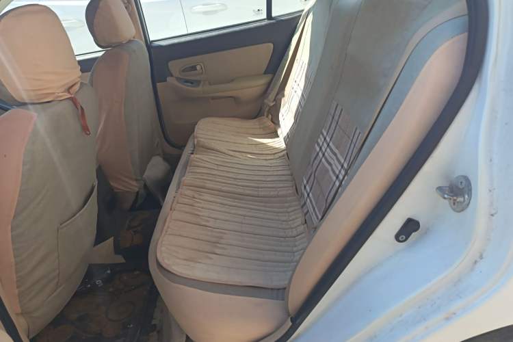 Used Hyundai Elantra 2007 1.6L Manual Comfort Model
