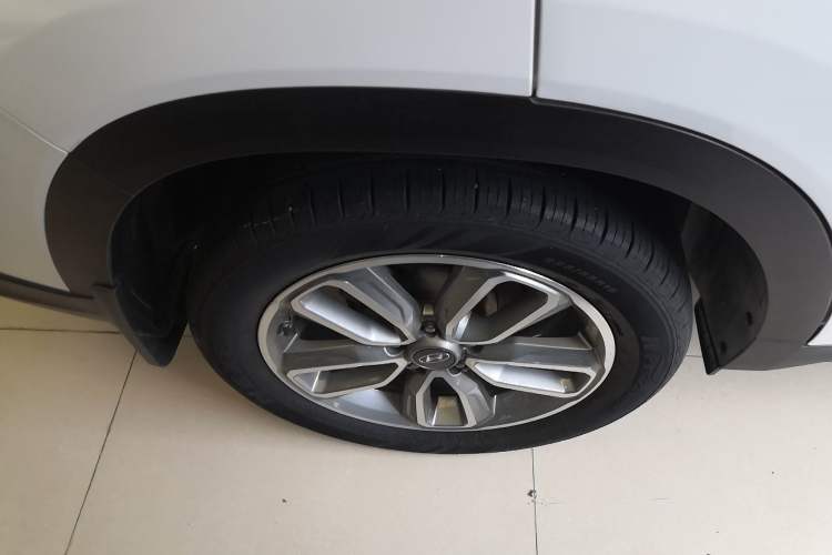 Used Hyundai ix35 2019 2.0L Automatic 2WD Zhiyong·Changxiang Edition China V Standard Exterior 5