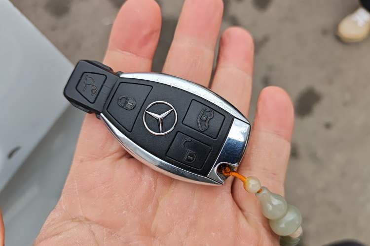 Used Mercedes-Benz V-Class 2018 V 260 AMG Sport Edition China V Emission Standard
