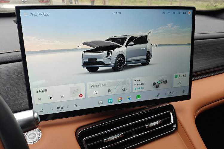 Used JETOUR Shanhai L7 Plus 2025 Model 220km Flagship 7-seater Audio And AC Panel