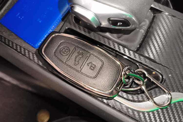 Used Hongqi E-QM5 2024 610 km PLUS Interior 1