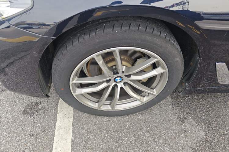 Used BMW 5 Series 2020 525Li M Sport Package