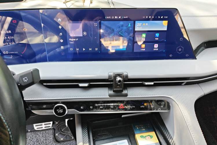 Used CHANGAN CS75 PLUS 2022 2.0T Automatic Flagship Edition Audio And AC Panel