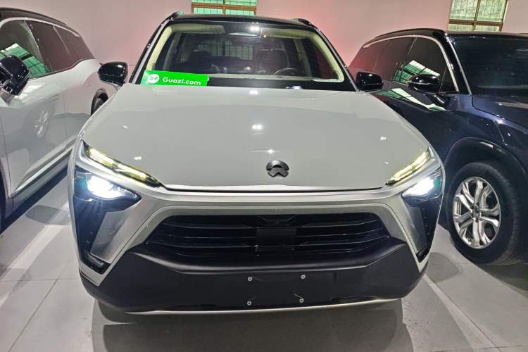 Used Nio ES8 2020 415 km Range 6-Seater Version
