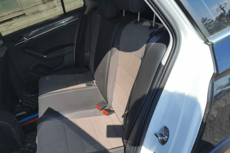 Used Volkswagen C-TREK 2018 230TSI DSG Comfort Model